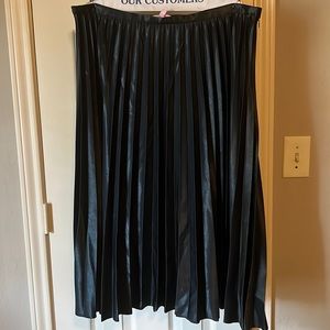 Loft pleated black a-line skirt size 16